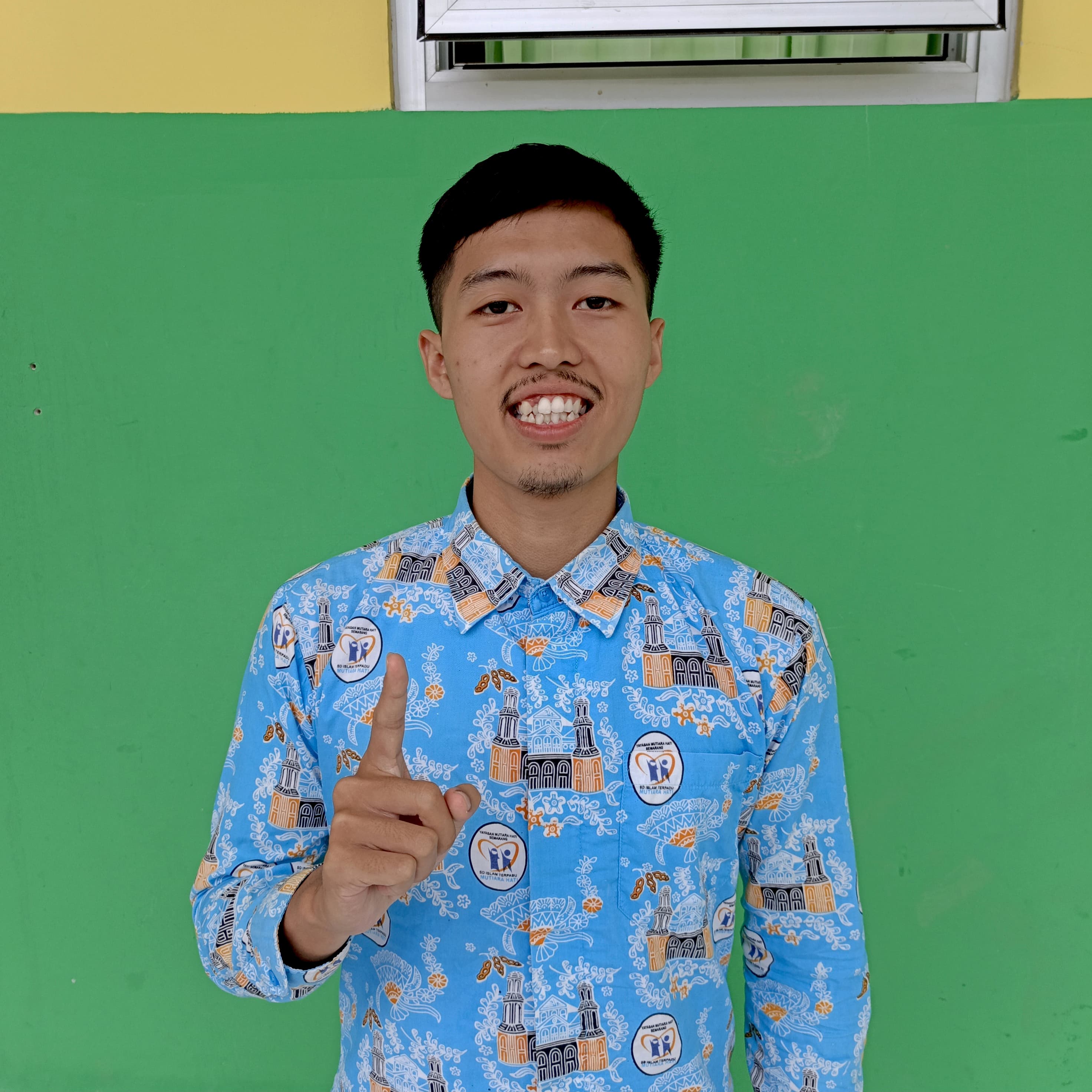 Muh Harun Sayyid Ar Rasyid, S.S., Gr.